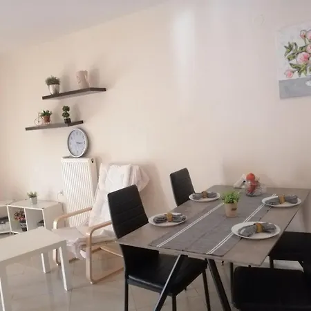 Apartment Nea Peramos Apartment